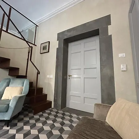 Palazzo Mormorai *